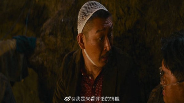 小黄狗被油耗子偷走，范丞丞摸黑找来，意外发现大案