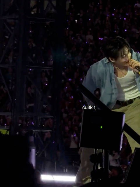 扭臀 /cuitknj ‪260801 BTS世巡 东卢瑟福演唱会Day1‬ ‪