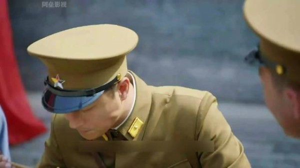 一盘肘子肉识破圈套女八路智锄昔日恋人汉奸大快人心