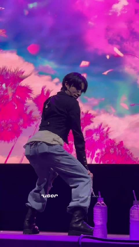 肖俊vision wings ·260803 推更新SUMMERSTAGE肖俊相关  @威神V_肖俊 cr