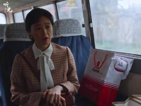 宋莹回苏州道歉 宋莹知道林栋哲和小婷偷偷领证之后