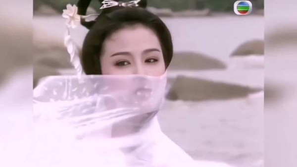 22岁的周海媚真的好惊艳!