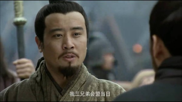 刘备扬言要斩吕布，曹操瞬间发现他不简单！