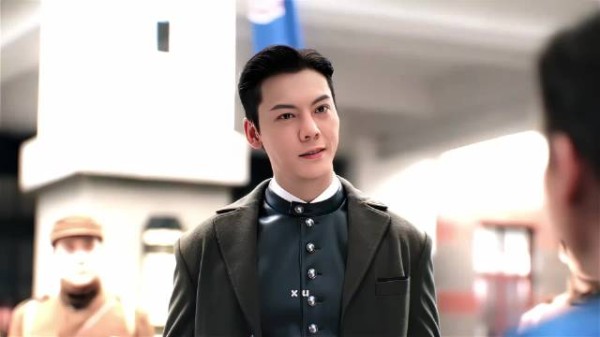 张启山登山惊魂，半截李头皮发麻