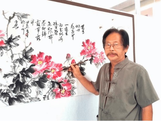 老家五莲的画家王君：要用画笔留住家乡之美
