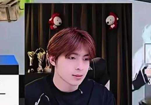 小伞的TIME :怎么变成一个人去巴黎~ 好听捏