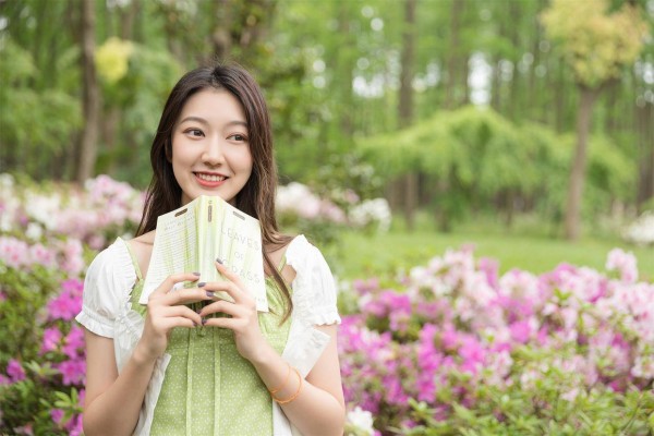 家里有个已婚女人，外面有人了，逃不过这些痕迹