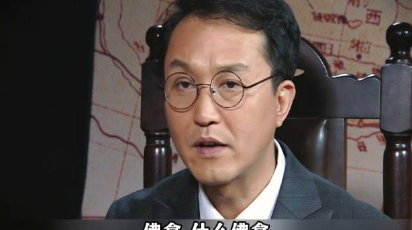 左蓝一句“佛龛交换”,让吴敬中彻底坐不住了!