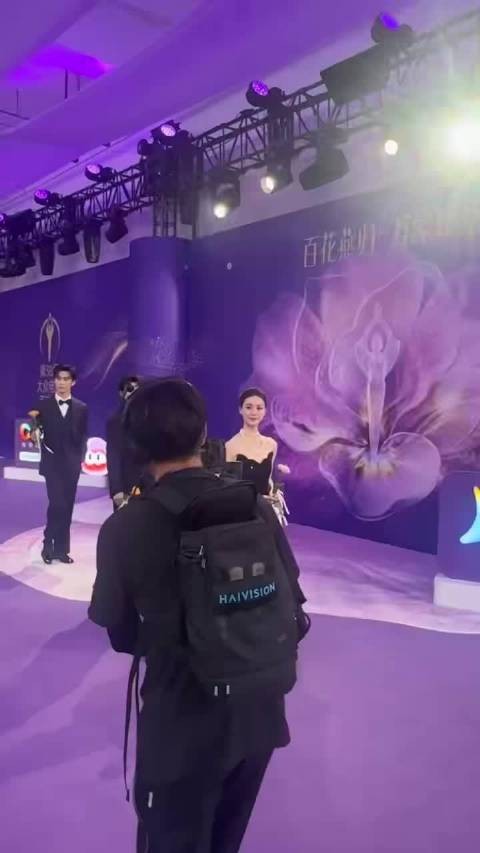 短剧演员私下关系好，原来都是老相识
