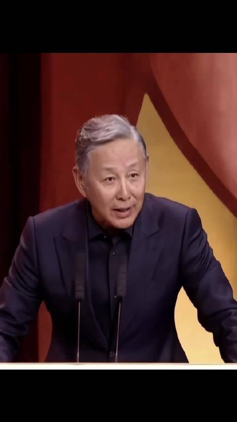 “就算我再怎么使坏 你也应该甘之如饴”
