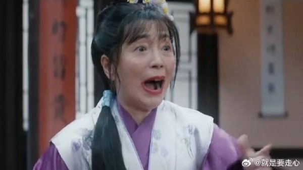 石榴姐苑琼丹再演《唐伯虎点秋香》 一出场就想笑，搞笑功力不减当年！