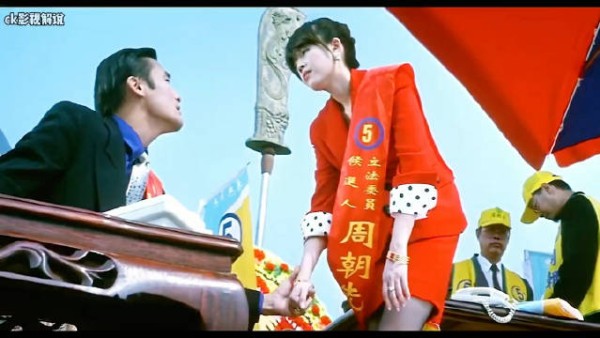 黑帮大佬为洗白搅翻全城，根据真实事件改编的佳作