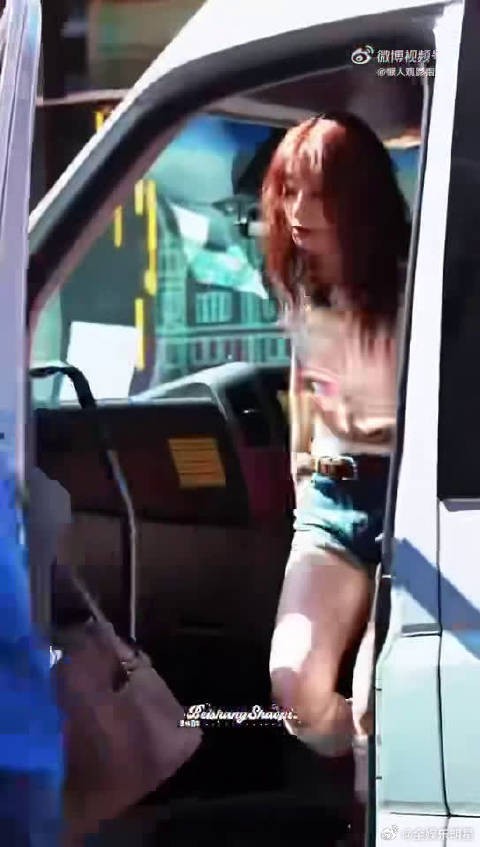 赵昭仪送考颜安，默契搭档共赴披荆舞台
