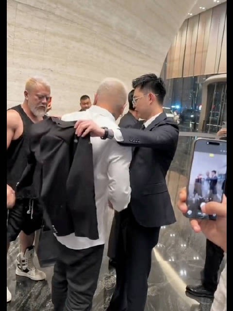 方丈 巴扎黑 刘二狗 刘一手 王小源 上官带刀齐聚，拍短剧吗？
