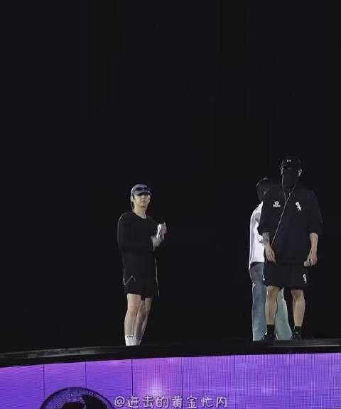 田柾国釜山演唱会跳para para舞，辣妹人格上线