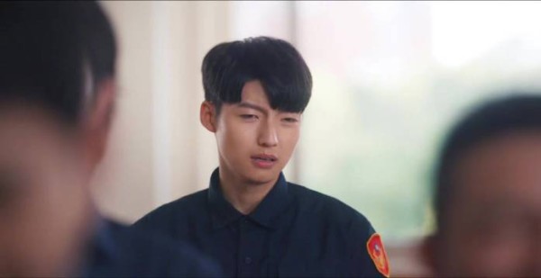 终于开播咯!感觉会很搞笑哦!