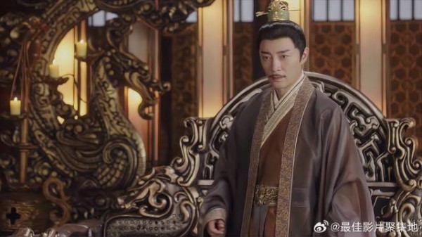 为掩盖极乐塔的秘密 皇帝要杀方多病，幸亏李莲花帮忙
