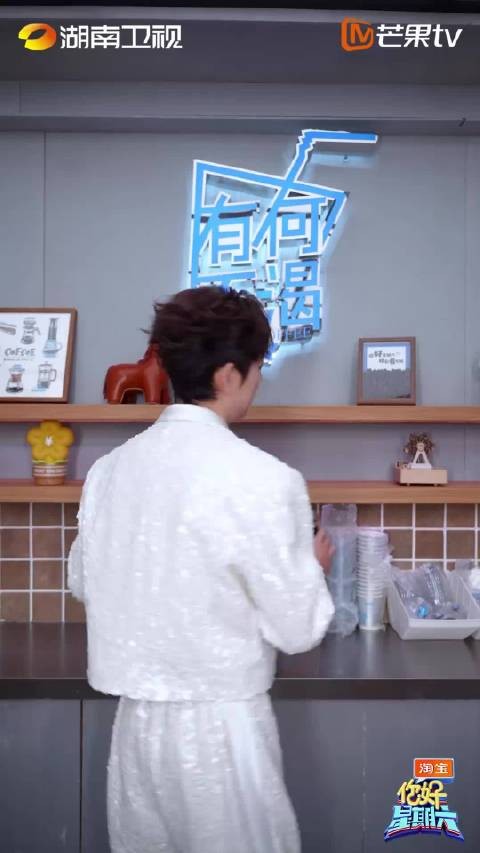 好6团漫步街区串门偶遇伙伴，烟火气转场欢乐多