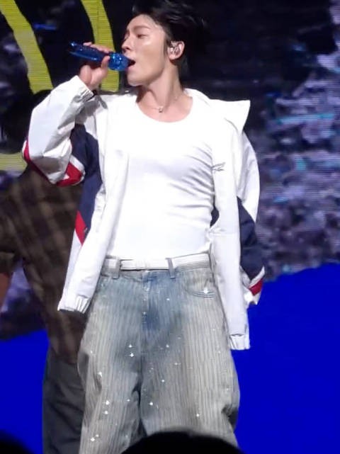 李东海solo 260815 ALIVE澳门day1 李东海 好q弹 tina2318888