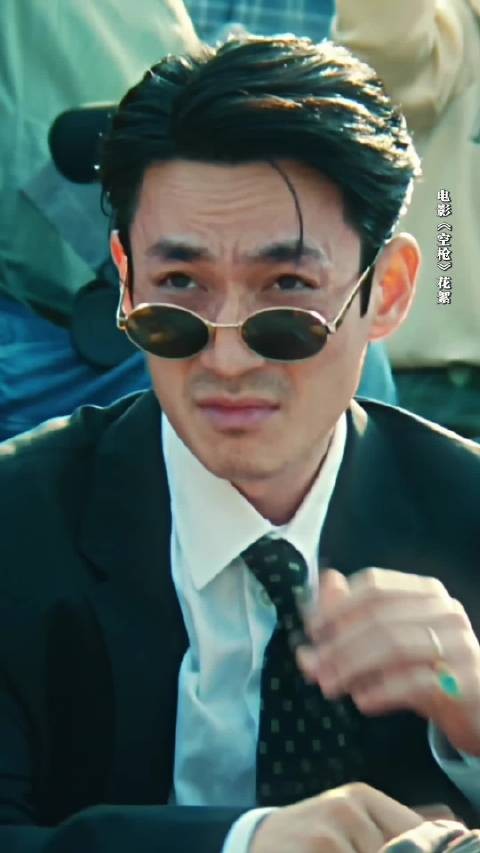 朱一龙演悍匪,造型好帅