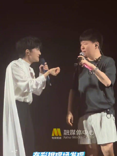 周深为唱好粤语歌反复确认发音