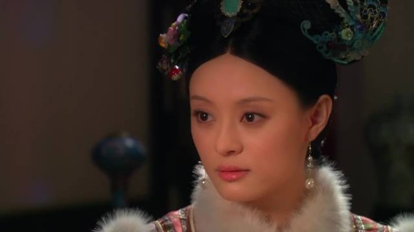甄嬛与胖橘打配合,内外联合敲打敦亲王,手段狠辣