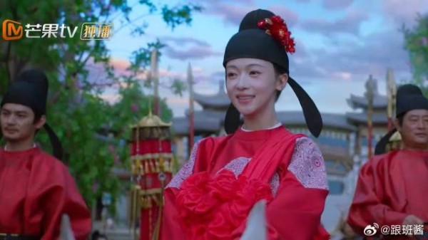 孟廷辉三元及第中状元，穿红袍戴红花，简直不要太威风