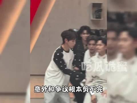 披荆斩棘开播夜剧本泄露，席思君沈梦辰极限救场