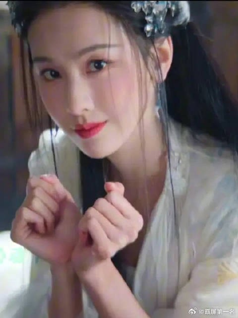 九尾狐撩动大法师的心弦，真是手拿把掐