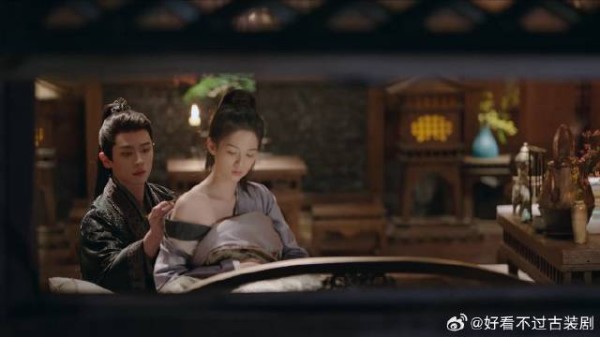 锦月如歌：禾宴伤口再次崩裂，都督亲自帮她处理，触碰到她人麻了