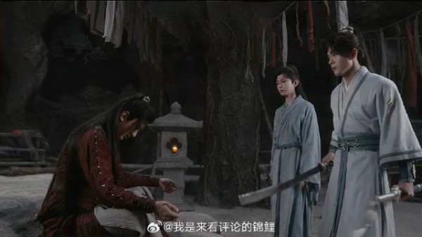 阿飞的无心槐发作 李莲花替他解毒,让他重新变回魔尊
