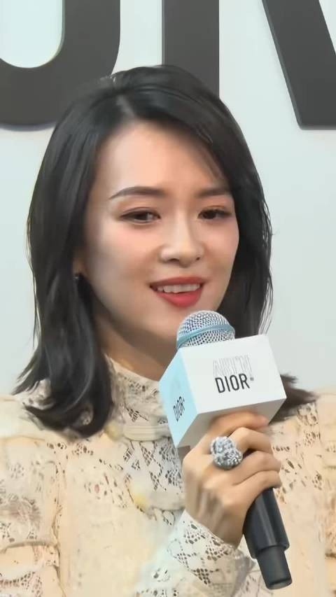 章子怡不光有演技 人美 还会赚钱呢 果然是女中豪杰啊