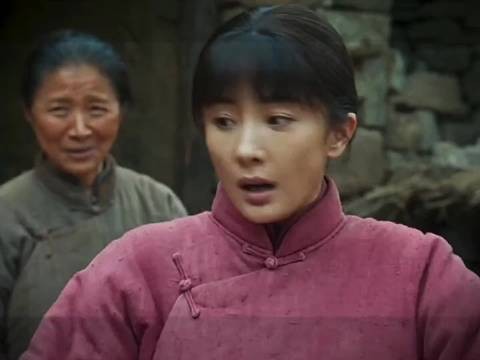 生万物：秀秀故意掉落银元，冯二一边贪银元，一边纠结大脚留地还是进城