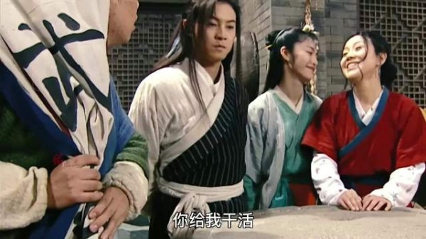 “没想到佟掌柜也是一个模仿鬼才”武林外传一分钟精选视频扶持计划