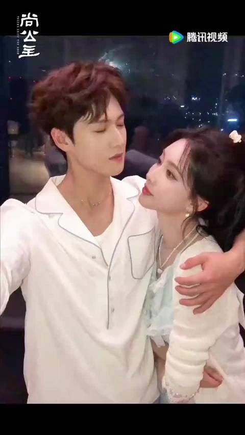 孟子义和李昀锐这波操作，把“避嫌”和“营业”玩出了反差感…