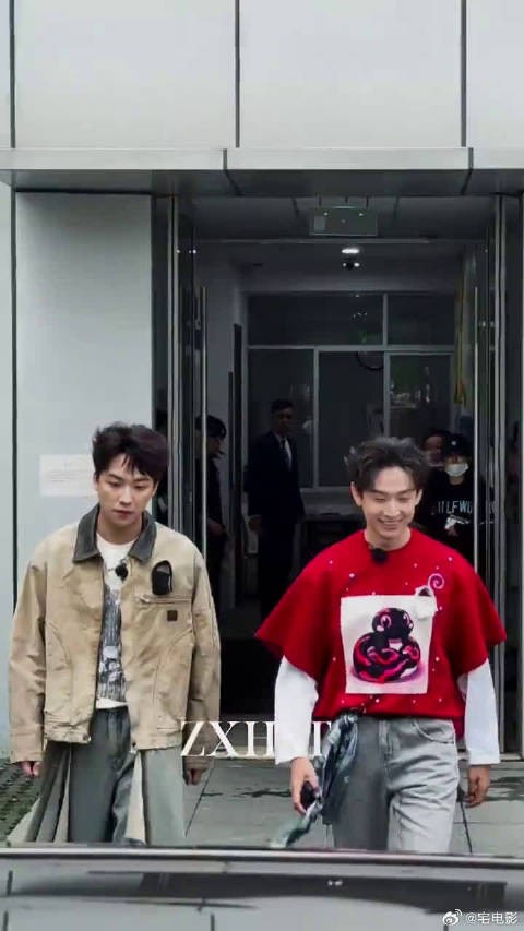 被别人的松弛状态打动，也是和自己慢慢和解的一个过程，齐思钧吴泽林关系