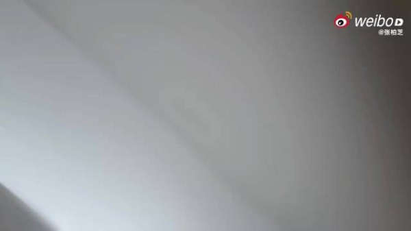 变装前后的反差感太绝了，从温柔到霸气无缝切换，骨相美人的可塑性太强