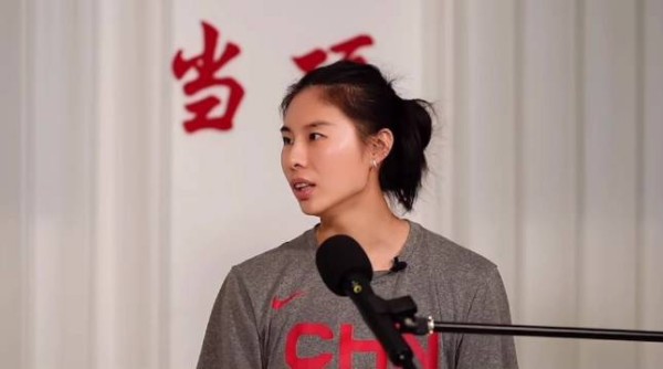 王思雨搞笑外表下关键时刻绝杀彰显领袖气质