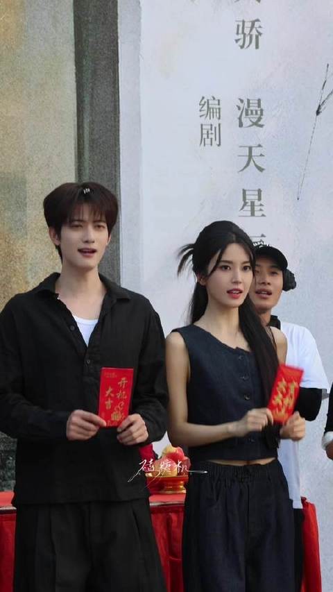 姐姐的绝美颜值,就是我的骄傲源泉