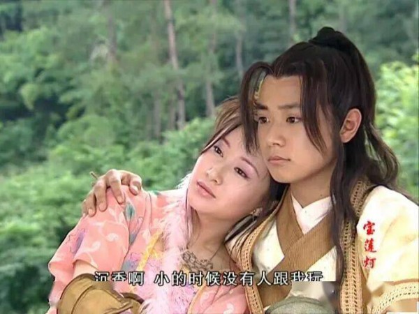 10岁失去母亲，7年无戏可拍，38岁童年女神近况曝光：她怎么过成了这样