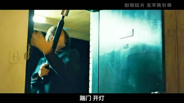 第一次看老无所依的时候最喜欢这一段 感觉喷子加消音好帅！