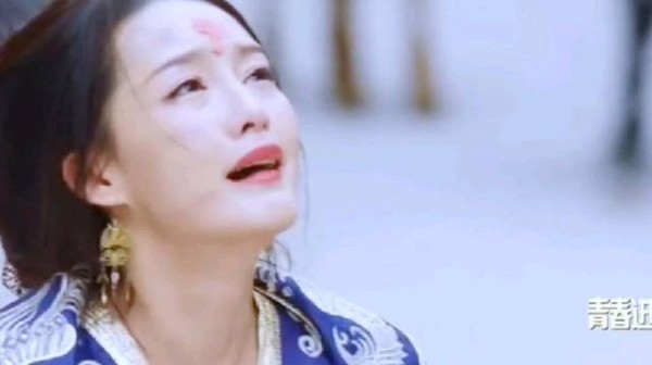 这是李沁演的最高光的一段戏，当时哭的撕心裂肺，就希望她的燕洵哥哥能够回来