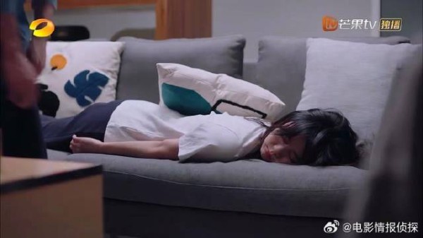 尖尖和闺蜜吵架了，来找凌霄吐槽，前方高甜