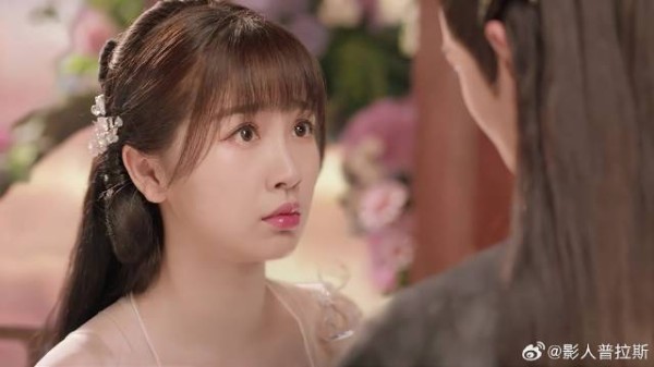 小兰花崩溃大哭 东方青苍满脸无奈，化身宠妻狂魔！