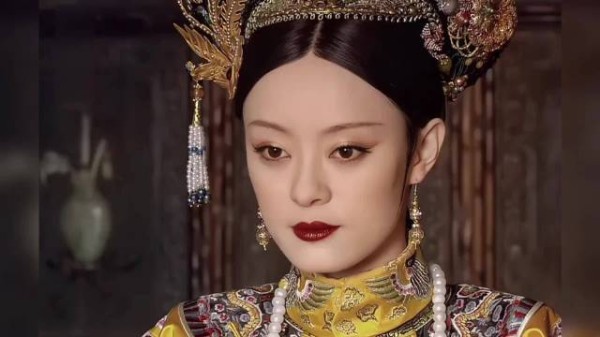 怪不得甄嬛不喜欢大如呢！原来一开始就有伏笔