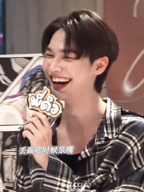 要是丢踢在下部戏里真来个吻戏，我怕是要当场晕厥！