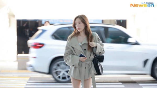 snsd金泰妍 260823 泰妍仁川机场出国前往香港 新闻视频