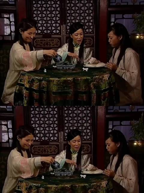 金枝欲孽：尔淳碰上好姐妹才露出本性，还一起抢糖糕吃！