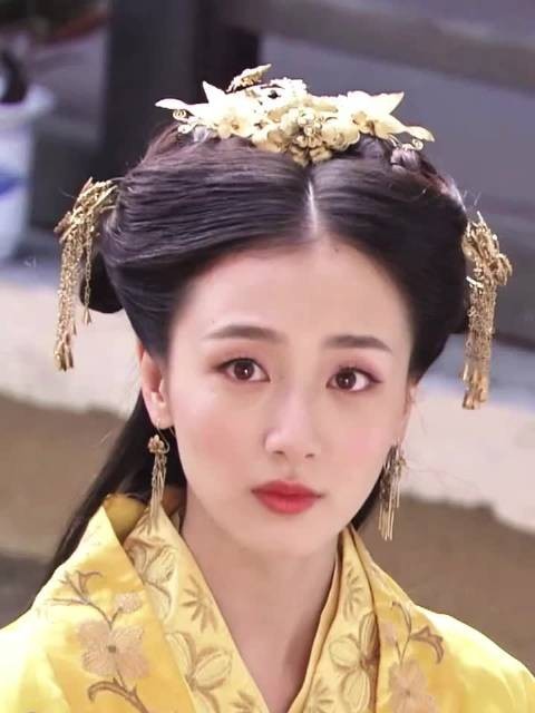 这张脸好适合出现在美人心计里