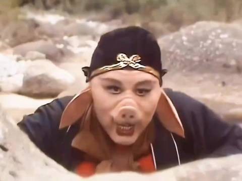 原来蜘蛛精下水洗澡的戏是这么拍的